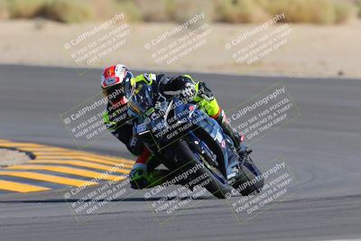 media/Oct-08-2022-SoCal Trackdays (Sat) [[1fc3beec89]]/Turn 10 (945am)/